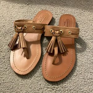 Coach Sheena leather flip flops sandals slippers